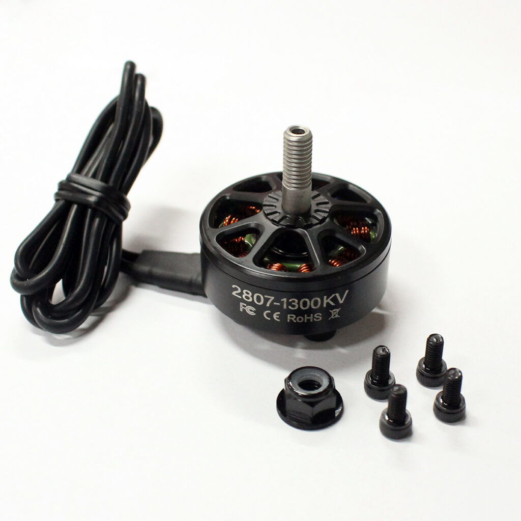 2807 900KV Long Range Brushless Motor - detail view
