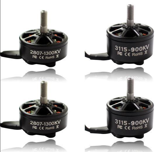 Yadovex 2807 1300KV (7-inch class) and 3115 900KV (9-10 inch class) brushless motors side by side